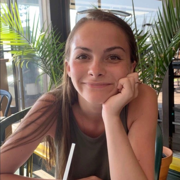 Meet your Posher, Maddy - Picture 1 of 1